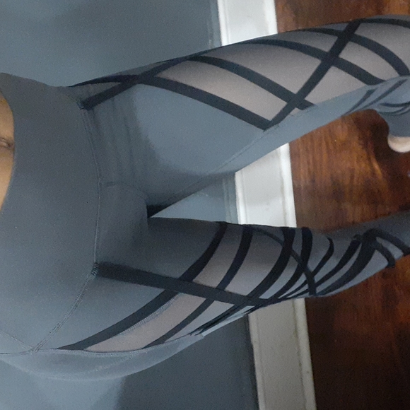 Alo yoga mesh wrapped stirrup high waist grey leggins size extra small - Picture 7 of 14